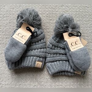 C.C Kids Gray Knit Mittens and Hat Set